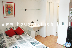 PF-HL: Mueble tipo velador/escritorio con lampara