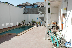 RE-AR: Patio con piscina