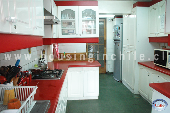 RE-PV: Acceso a cocina equipada