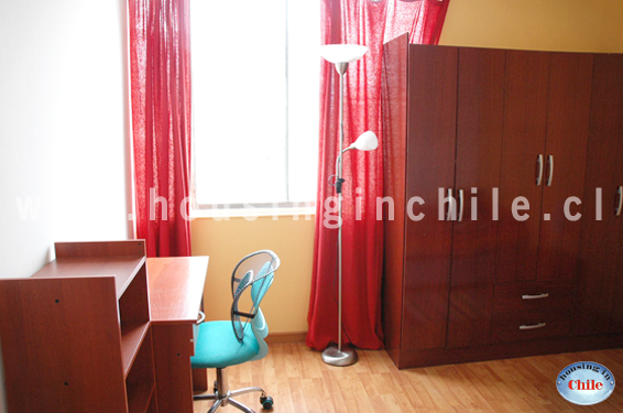 SH-DP: Habitacion single con escritorio y armario