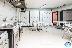 RE-AM: Access to kitchen and dining area