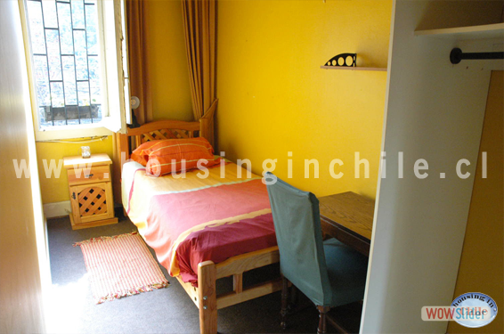 RE-PV: Single room 9 (with shared bathroom)