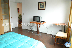 SH-MB: Single room 2 with cable TV
